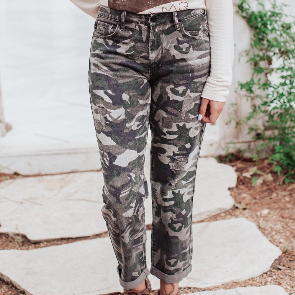 CLEARANCE Wilder Camo High Rise Boyfriend Jeans - Picture 6 of 8